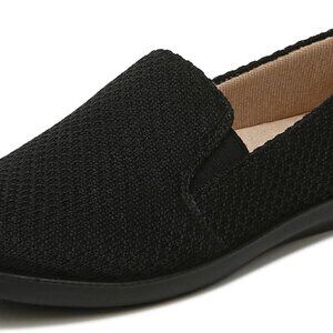 Elegant Women's Slip-On Sneaker in True Black - Size 8, Machine Washable Comfort